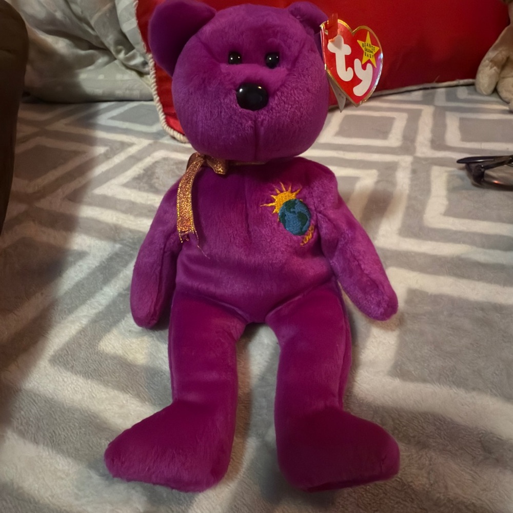 Ty Beanie Baby RARE “Mellenium” Bear Retired Plush Toy
